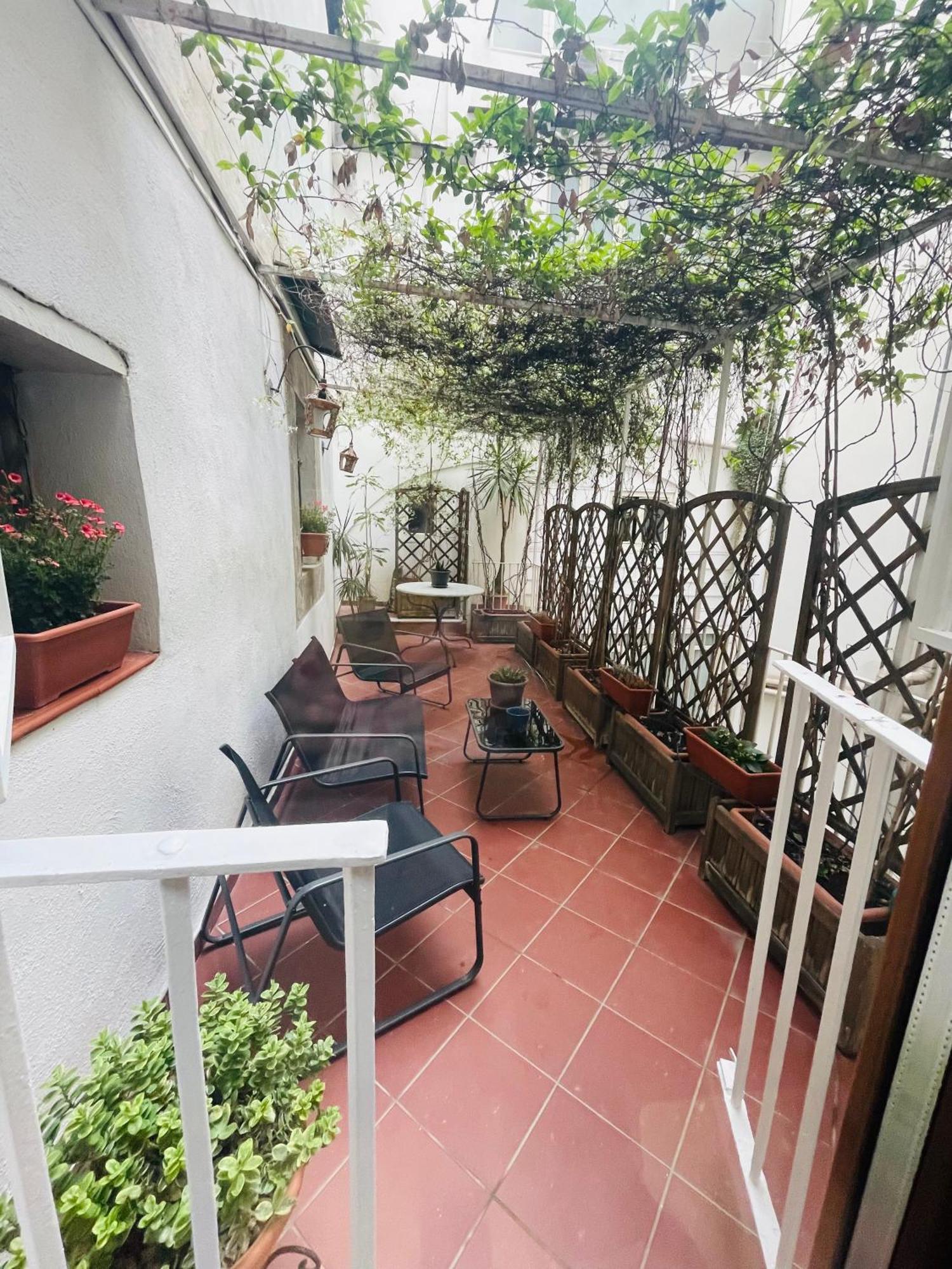 Re Gallo Luxury Apartment Plebiscito In Via Chiaia Napoli Bagian luar foto